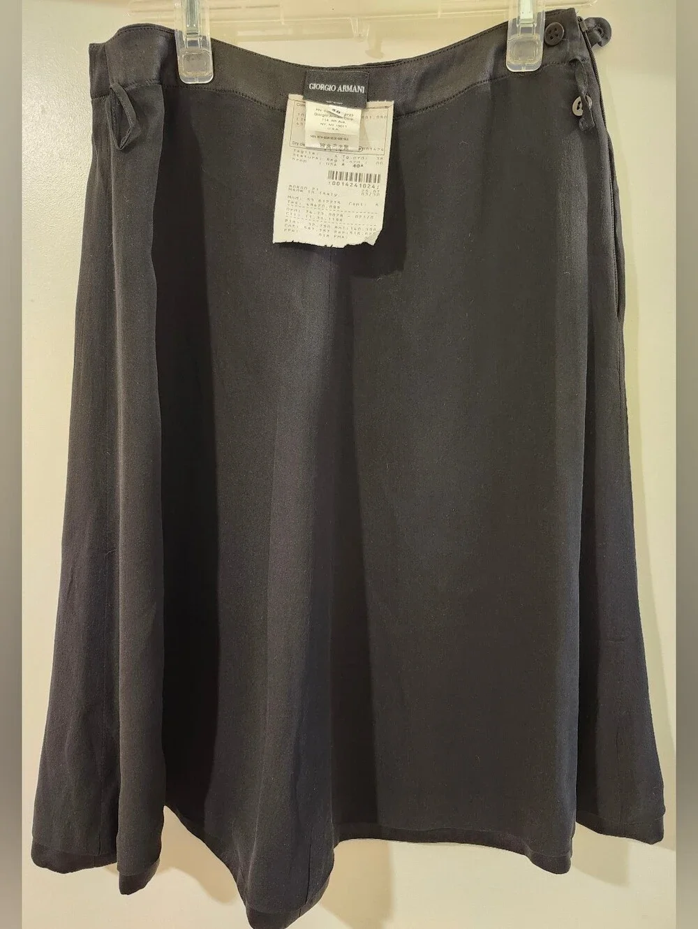 Giorgio Armani Vintage 1998 100% Silk Borgo 21 Classic Black A-Line Skirt